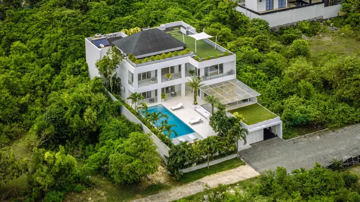 White Villa Bali — вид с воздуха